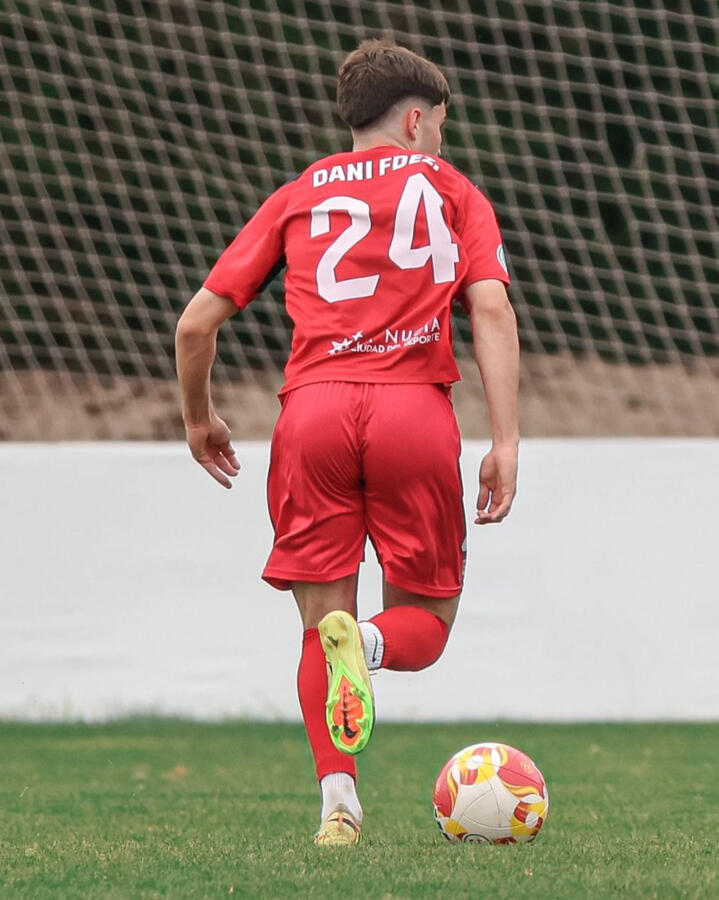 DANI FERNÁNDEZ (18 y-o, 2ª RFEF)